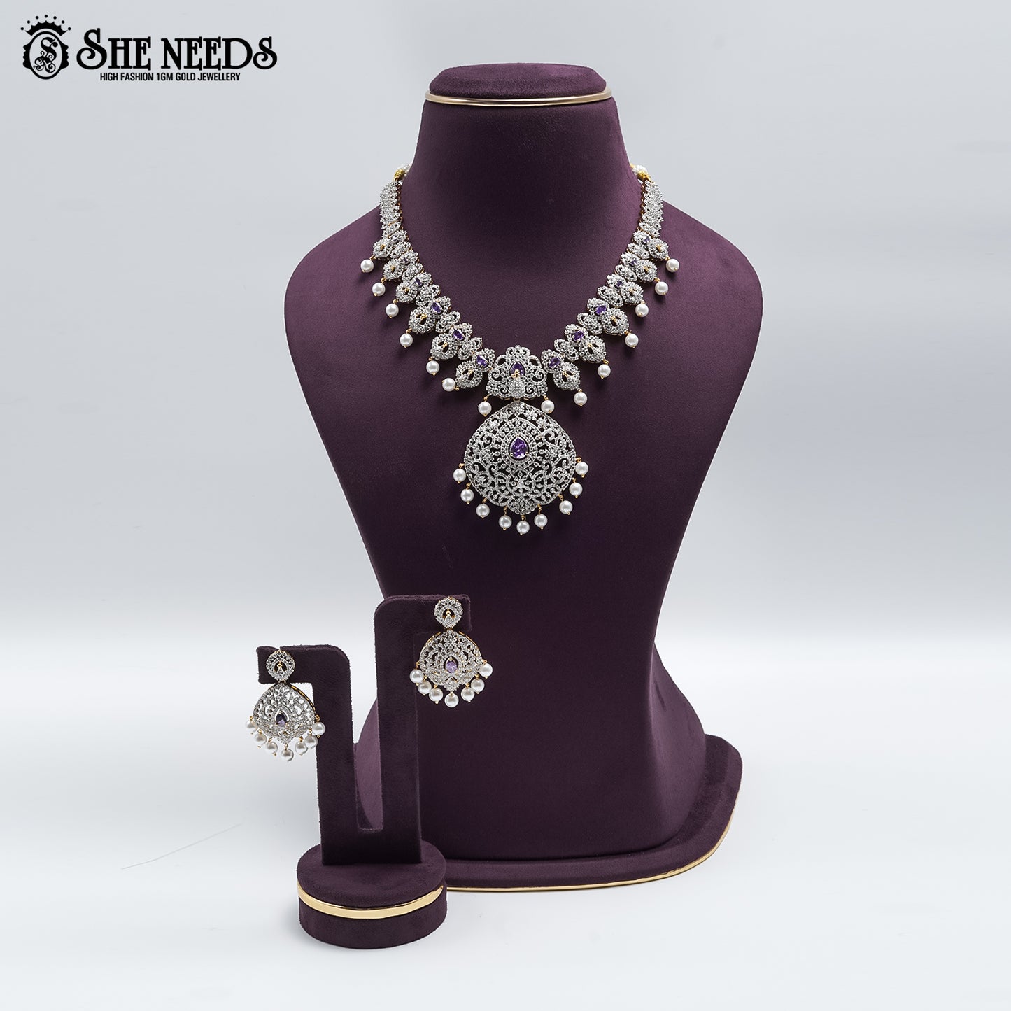 DIAMOND SHORT NECKLACE