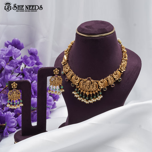 NAKSHI SHORT NECKLACE