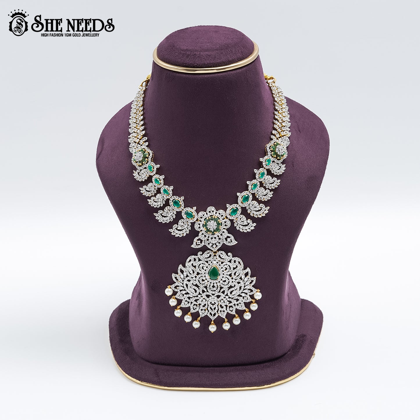 DMD SHORT NECKLACE