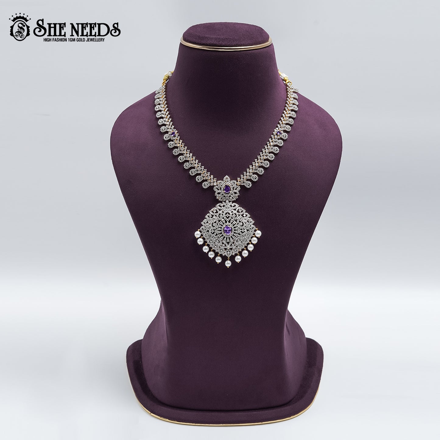 DIAMOND SHORT NECKLACE