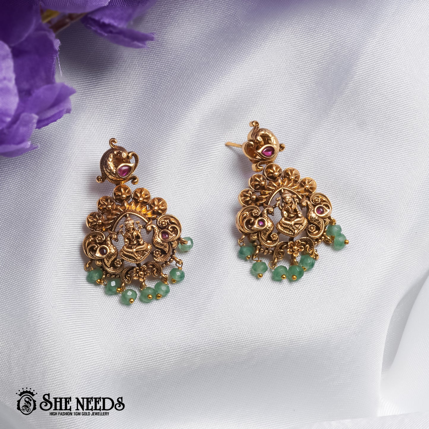 NAKSHI SHORT NECKLACE