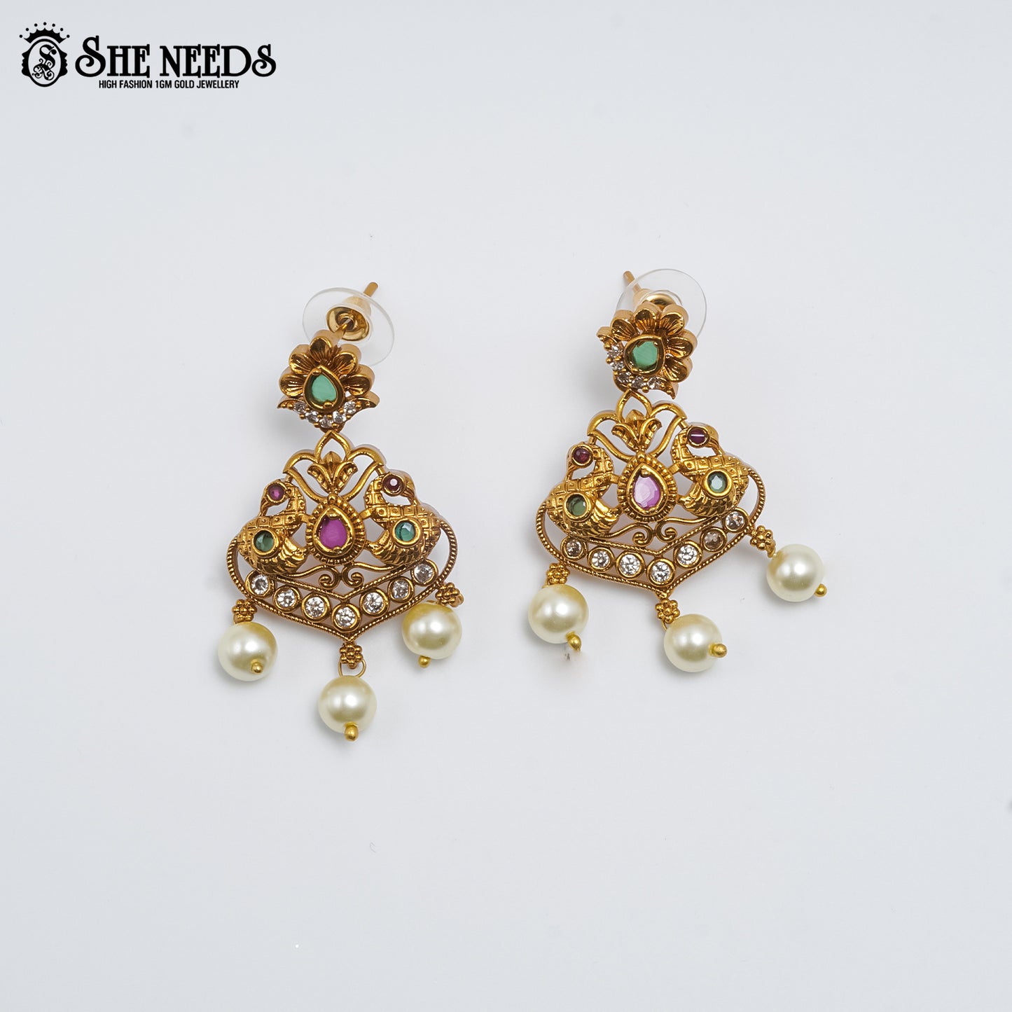 PENDENT SET