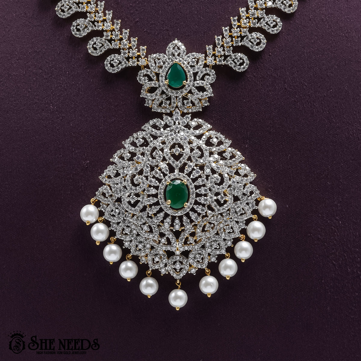DIAMOND SHORT NECKLACE
