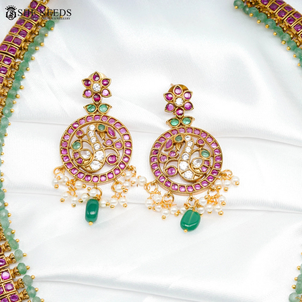 Traditional Kempu Stone Short Necklace Set