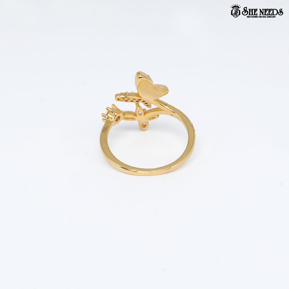 Golden Bloom Crystal Floral Ring