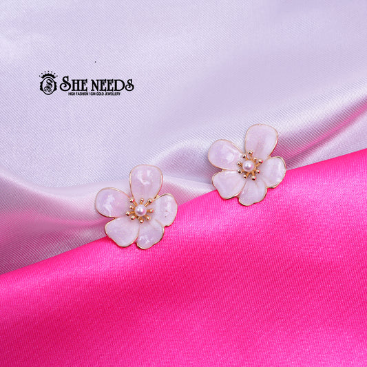 Classic Pearl Blossom Studs