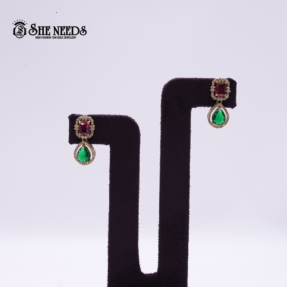 Kanti short necklace