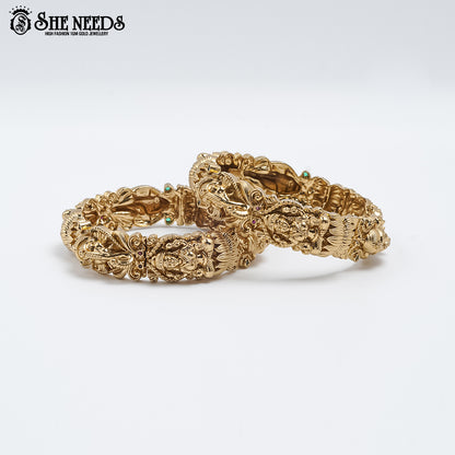 BANGLES