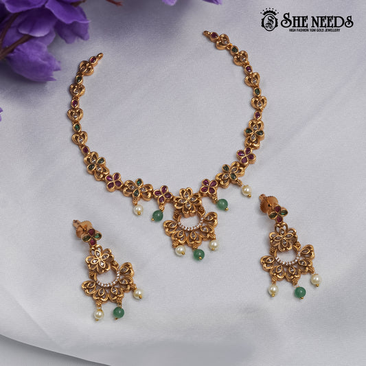 NAKSHI SHORT NECKLACE
