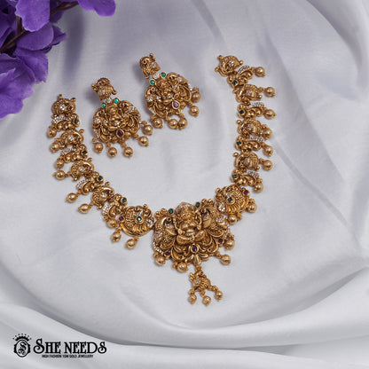 NAKSHI SHORT NECKLACE