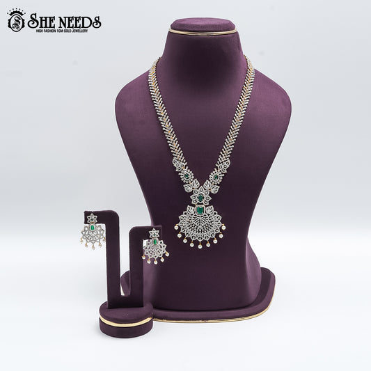 DMD LONG NECKLACE