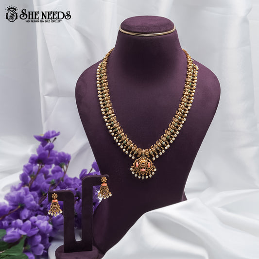 NAKSHI SHORT NECKLACE