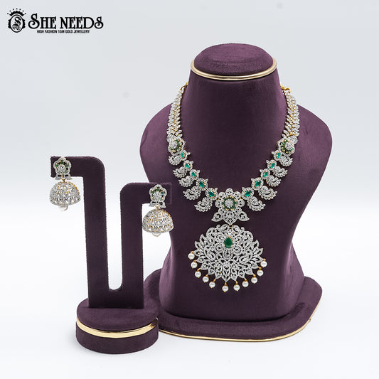 DMD SHORT NECKLACE