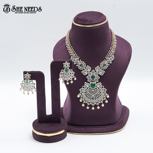 DMD SHORT NECKLACE