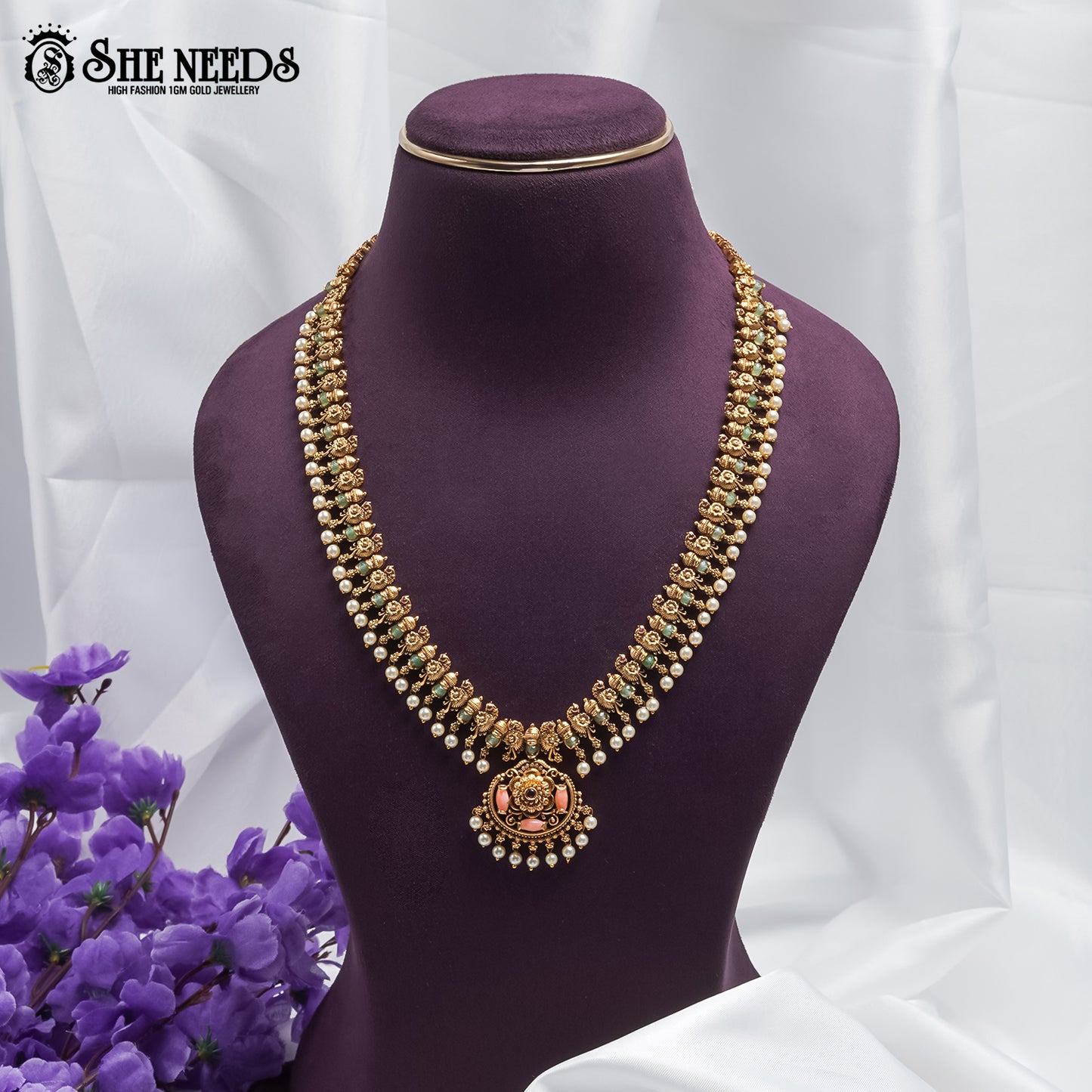 NAKSHI SHORT NECKLACE