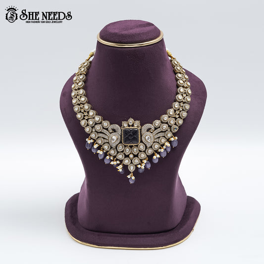 VICTORIAN SHORT NECKLACE