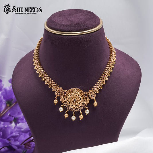 NAKSHI SHORT NECKLACE