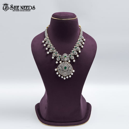DMD SHORT NECKLACE