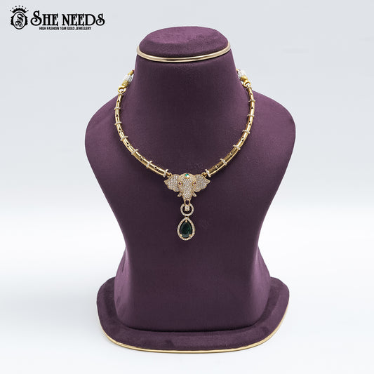KANTEY SHORT NECKLACE