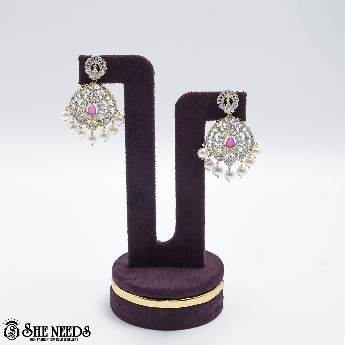 DIAMOND SHORT NECKLACE