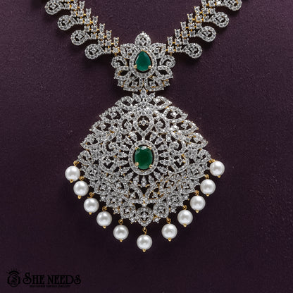DIAMOND SHORT NECKLACE