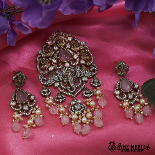 PENDENT SET