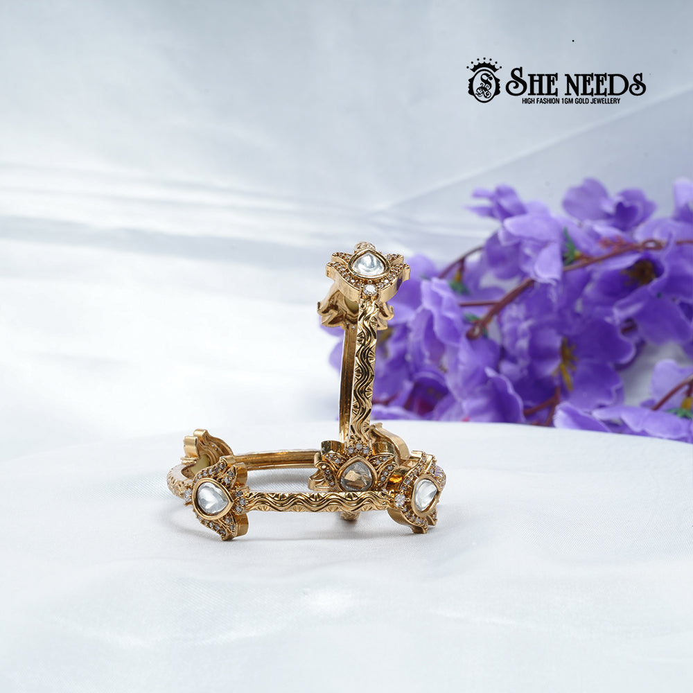 Noor Kundan Lotus Bangles