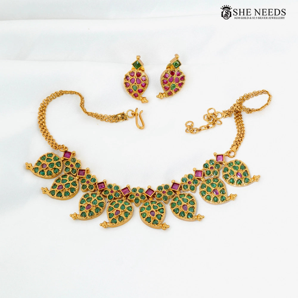 Traditional Green Stone Nanu Haram Necklace Set with Pink Kemp