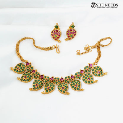 Traditional Green Stone Nanu Haram Necklace Set with Pink Kemp