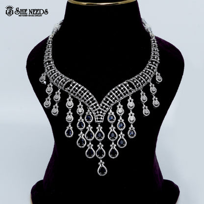 Royal cascade lattice rhodium silver statement necklace with drop design