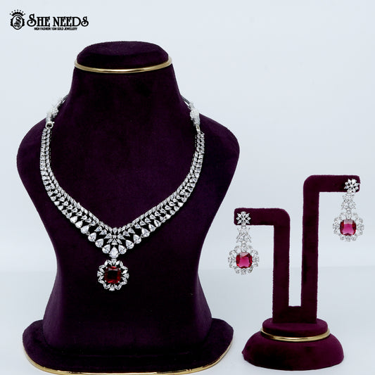 Regal teardrop heirloom rhodium silver statement necklace with center pendant design