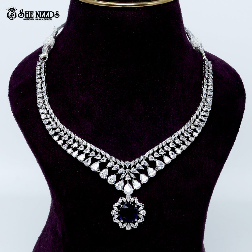 Regal teardrop heirloom rhodium silver statement necklace with center pendant design