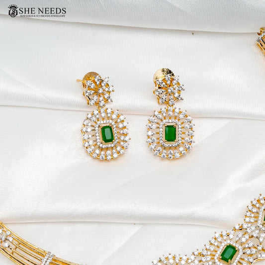 She Needs Jewellery emerald green diamond kante necklace set with matching earrings