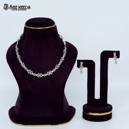 Elegant oval link rhodium silver necklace with refined statement design