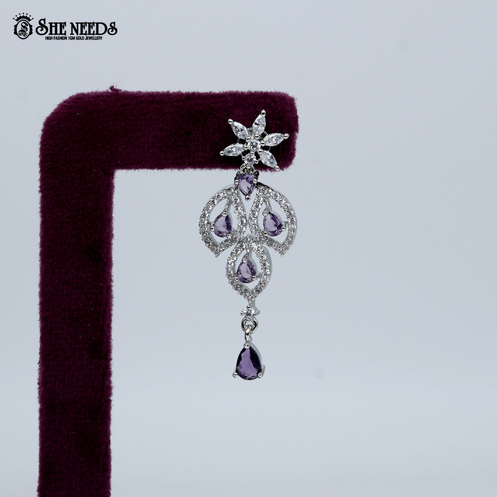Graceful petal drop rhodium silver necklace with elegant floral pendant design