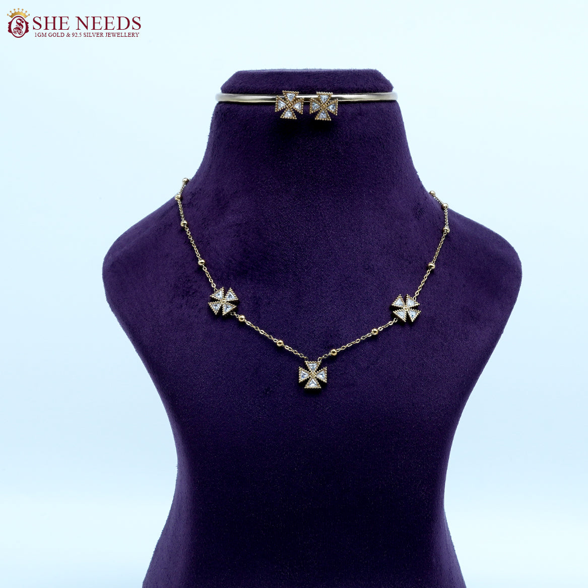 Star Flower Gold Necklace