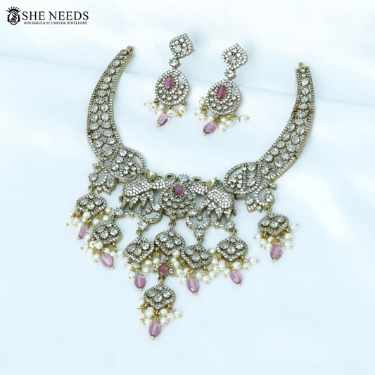 Emerald Glow Temple Necklace Set