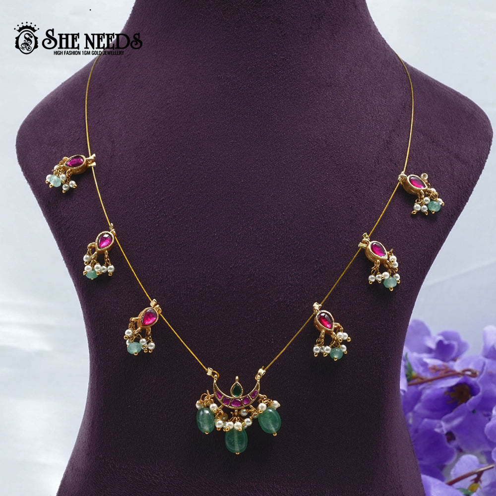 Emerald Tassel Wire Necklace