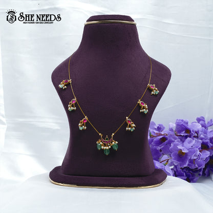 Emerald Tassel Wire Necklace