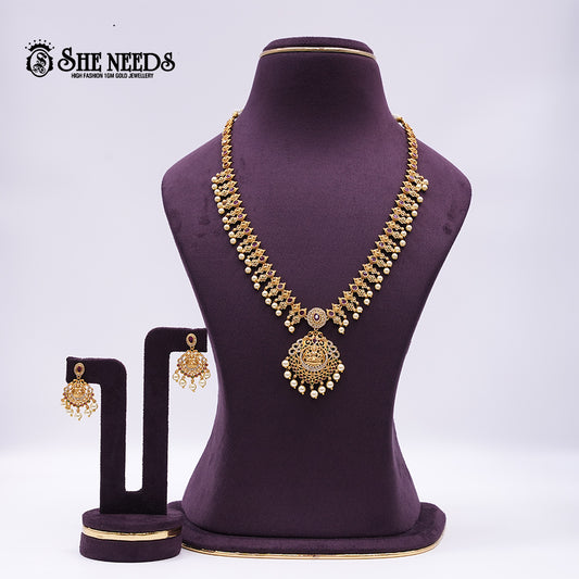 MATT long Necklace