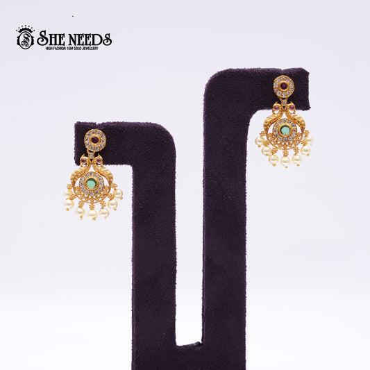 Kanti necklace