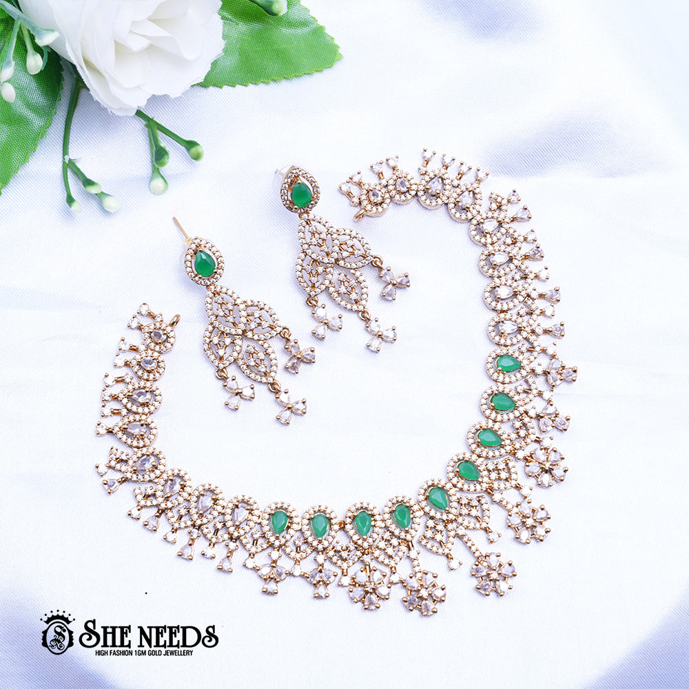 MAHARANI CHOWKER SET