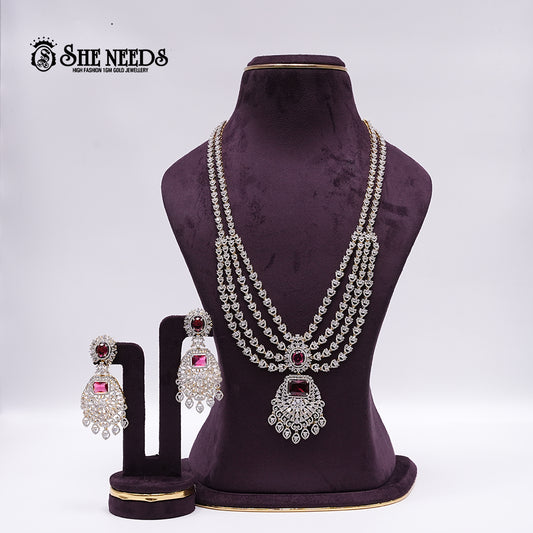 DIAMOND STEP BY STEP Necklace