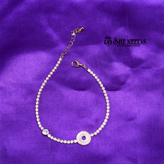 Halo Circle Bracelet