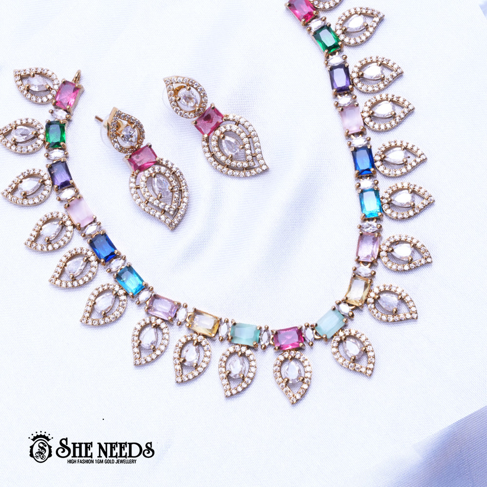 Cluster Necklace Set