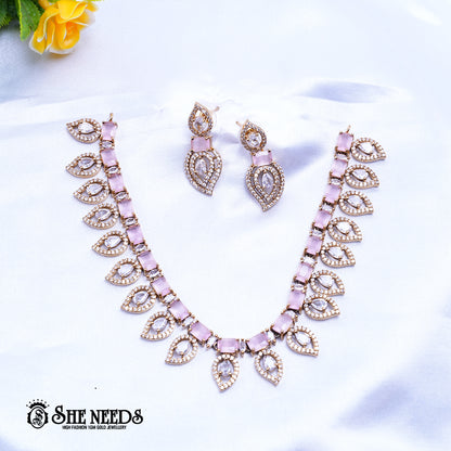 Cluster Necklace Set