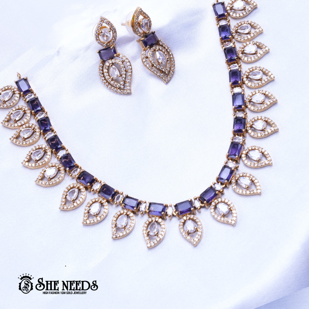 Cluster Necklace Set