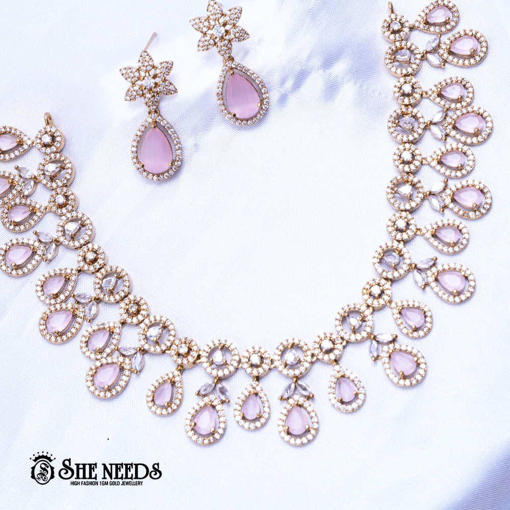 Floral Necklace Set