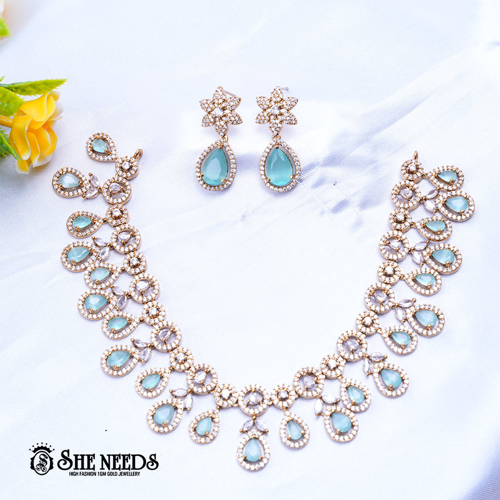 Floral Necklace Set