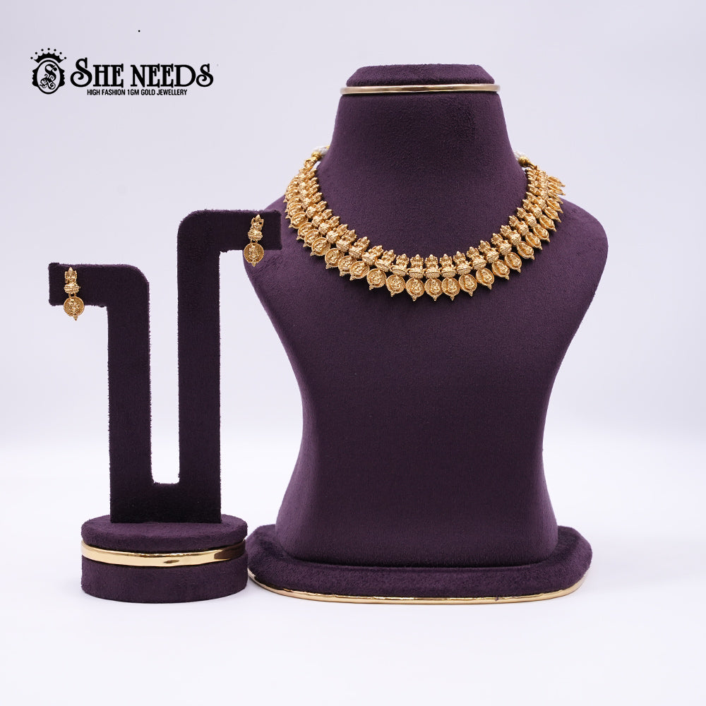 MAT SHORT NECKLACE